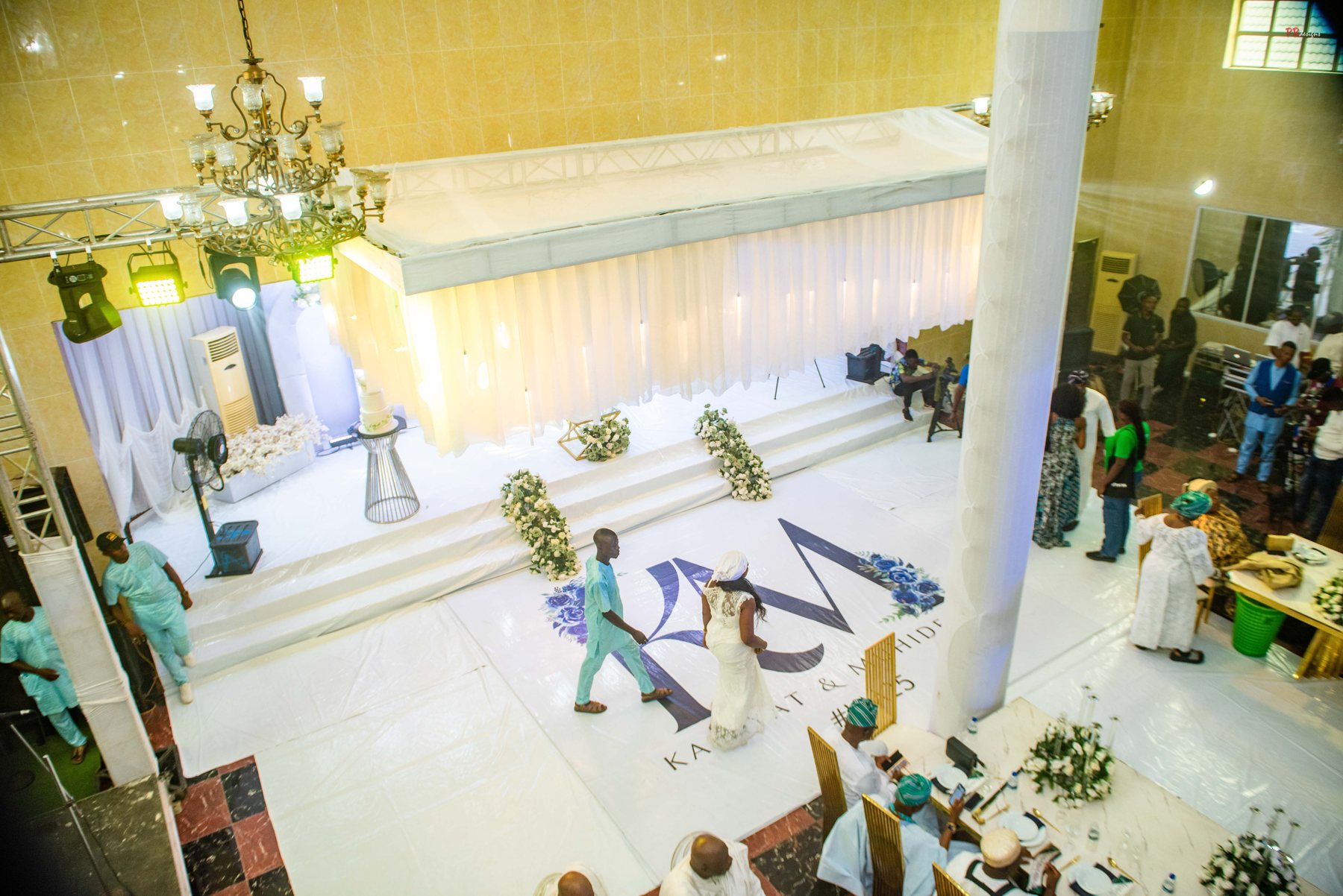 Long reception table setting
